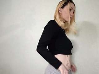 Live webcam model harpermartinez on Soda Cams