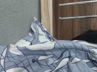Zara Dream live cam — ass to mouth, bedroom, young adult