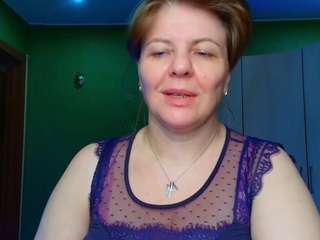 le modèle leonatrscie est en webcam porno dans un show sur le site camsoda, il possède les tags suivants: ahegao,lush,white,twerk,tittyfuck,tease,tattoos,striptease,spank,sexy,no smoking,naked,moaning,milf,middle aged,lingerie,ass,gray eyes,foot fetish,feet
