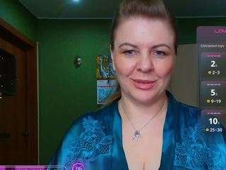 VeronikaGold live webcam show