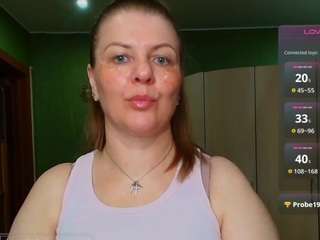 VeronikaGold live webcam show