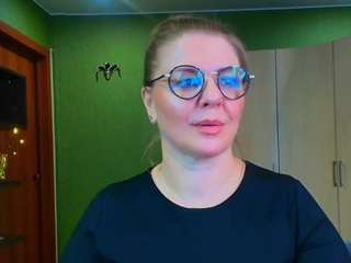 Leonatrscie's cam show statistics and live stream