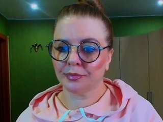 VeronikaGold live cam preview