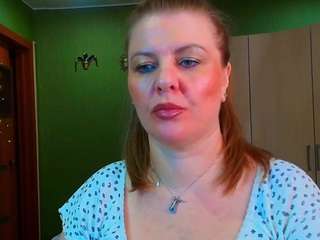 VeronikaGold live cam preview