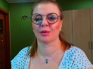 VeronikaGold live cam preview