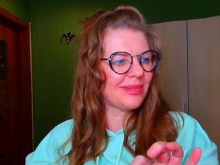 VeronikaGold live cam preview