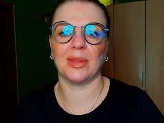 VeronikaGold live cam preview