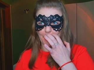 VeronikaGold live cam preview