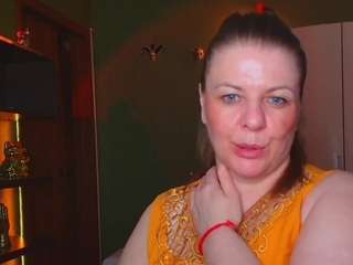 VeronikaGold live cam preview