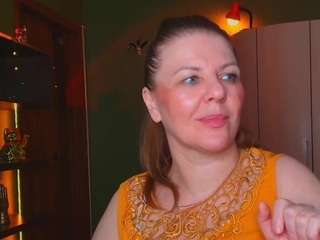 VeronikaGold live cam preview