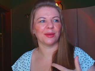 VeronikaGold live cam preview