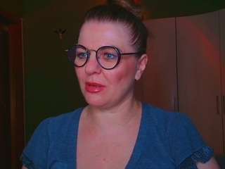 VeronikaGold live cam preview