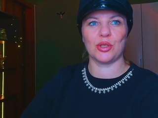 VeronikaGold live cam preview