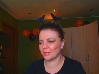 VeronikaGold live cam preview