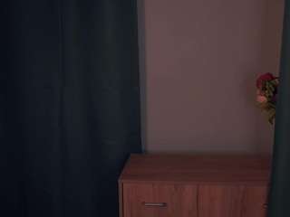 leslipavy live cam profile