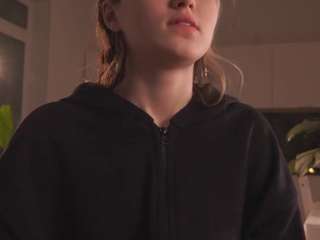 Live webcam model nevadoty on Soda Cams