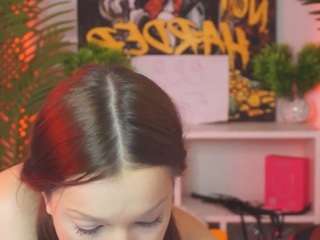 silkylumi live cam profile