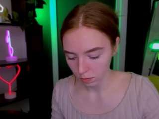 le modèle stella-flower est en webcam porno dans un show sur le site camsoda, il possède les tags suivants: ahegao,solo,oil,orgasm,sex toys,sexy,sexydance,skinny,slave,smoke,smoking,spank,natural,spanking,strip,striptease,tease,teen 18,twerk,wet