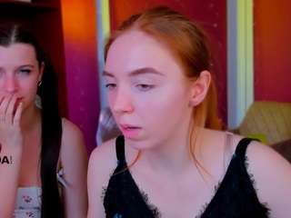 stella-flower's CamSoda show and profile