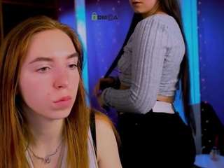 Live stream of stella-flower