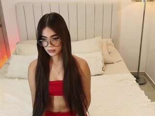 tinyrosse Live Webcam on CamSoda