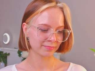 umbravelour Live Webcam on CamSoda