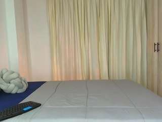 alia-sweet's CamSoda show and profile