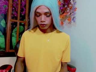 andrea-hot-xxx Live Webcam on CamSoda