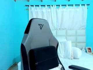CherryKiiss live webcam show