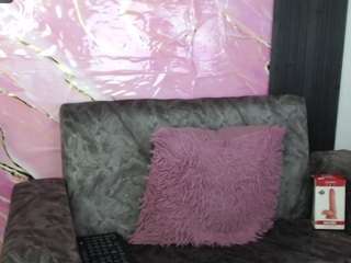 katdesiree Live Webcam on CamSoda