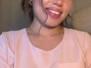 danielarous webcam model