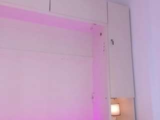 hollyadamss Live Webcam on CamSoda