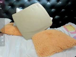 ivybond Live Webcam on CamSoda