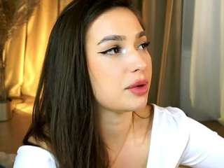 le modèle jessyluvx est en webcam porno dans un show sur le site camsoda, il possède les tags suivants: blowjob,role play,tiny tits,tattoos,striptease,dildo or vibrator,smoking,orgasm,natural,hazel eyes,drinking,domination,dirty talk,big ass,brown hair,curvy,hd,small tits