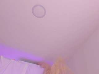 kenyabrown live cam profile