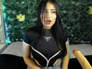 ladymooncs live cam preview
