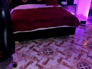 lucia-24x Live Webcam on CamSoda