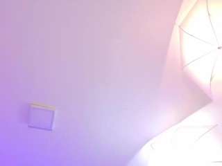 Live webcam model lunairadeep on Soda Cams