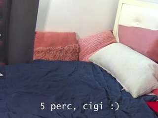 lydiastarr's CamSoda show and profile