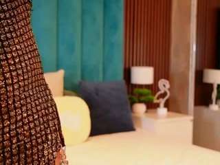 anyahappiness Live Webcam on CamSoda