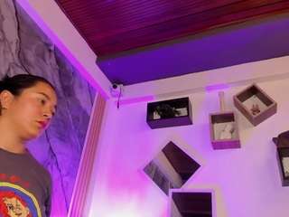 ginebrass Live Webcam on CamSoda