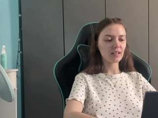 islabenedetti's CamSoda show and profile