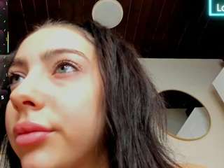 kirababyy Live Webcam on CamSoda