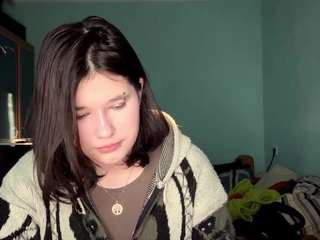 melainevalletta Live Webcam on CamSoda