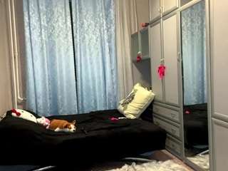 neliaburroughs live cam profile