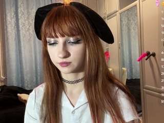 neliaburroughs webcam