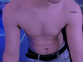 neo-raze1's CamSoda show and profile