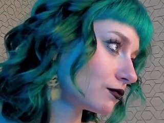 scarle-whisper's CamSoda show and profile