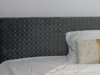 Live webcam model sophiewild1 on Soda Cams