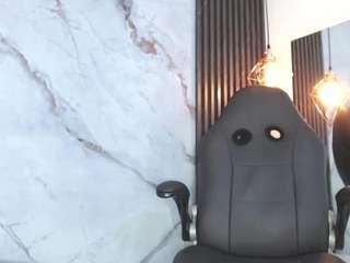 le modèle tonnymarck est en webcam porno dans un show sur le site camsoda, il possède les tags suivants: asian,big cock,black hair,brown eyes,colombia,drinking,facial,facial piercings,handjob,muscular,orgasm,sexting,smoking,tattoos,hd